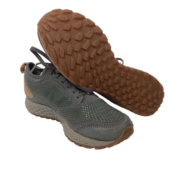 New Balance Fresh Foam Gobi v3 Women's Sz 8.5(B) Gray Running Shoes WTGOBIG3 - Picture 1 of 11